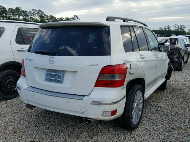 WDCGG8HB5AF481323 - 2010 MERCEDES-BENZ GLK 350 4M WHITE photo 4