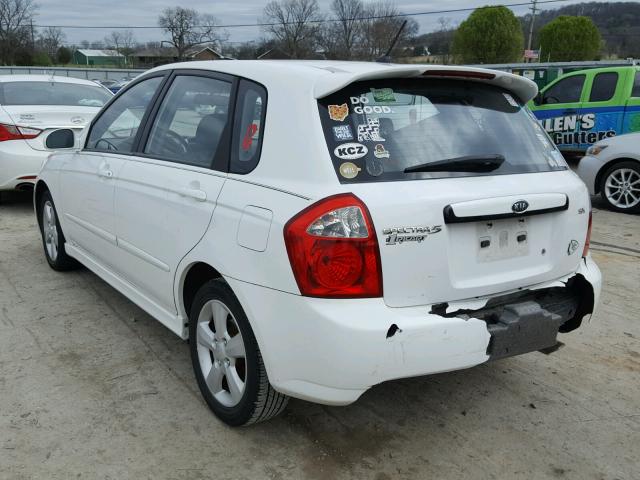 KNAFE161175009494 - 2007 KIA SPECTRA5 S WHITE photo 3