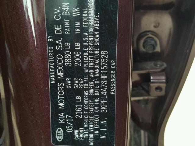 3KPFL4A73HE157528 - 2017 KIA FORTE LX BURGUNDY photo 10