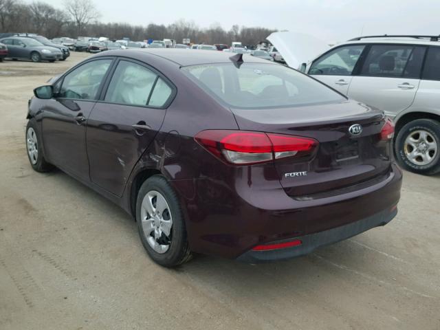 3KPFL4A73HE157528 - 2017 KIA FORTE LX BURGUNDY photo 3