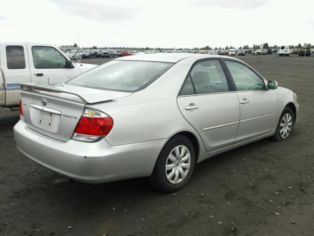 4T1BE32K05U972493 - 2005 TOYOTA CAMRY LE SILVER photo 4