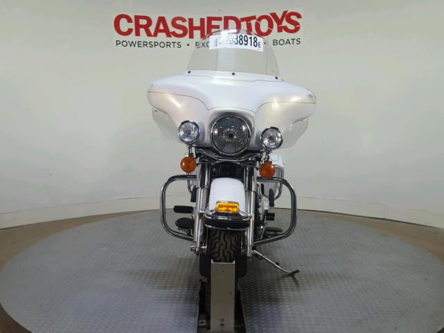 1HD1FC41X7Y706944 - 2007 HARLEY-DAVIDSON FLHTCUI WHITE photo 3