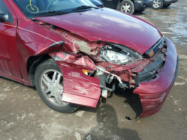 1FAFP34373W261757 - 2003 FORD FOCUS SE C RED photo 9