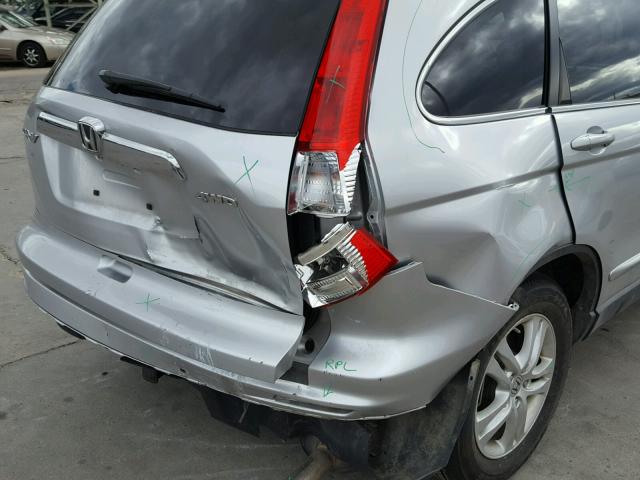 JHLRE4H70BC016057 - 2011 HONDA CR-V EXL SILVER photo 9