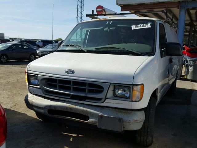 1FTRE1427XHB41119 - 1999 FORD ECONOLINE WHITE photo 2