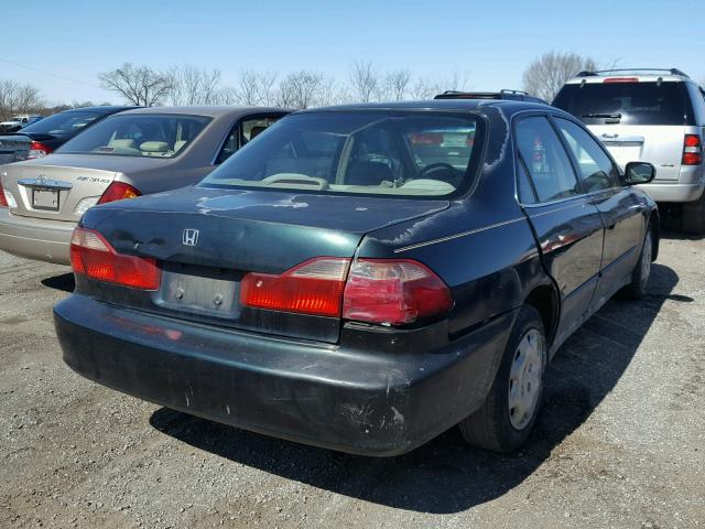 1HGCG6656XA163370 - 1999 HONDA ACCORD LX GREEN photo 4