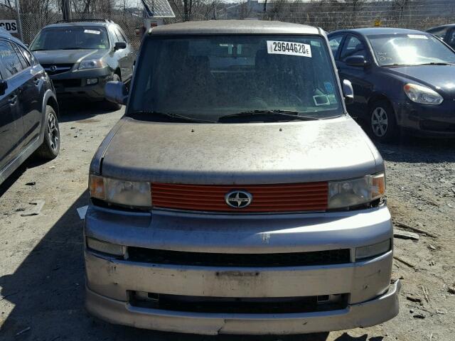 JTLKT324140156950 - 2004 TOYOTA SCION XB 银色 照片 9
