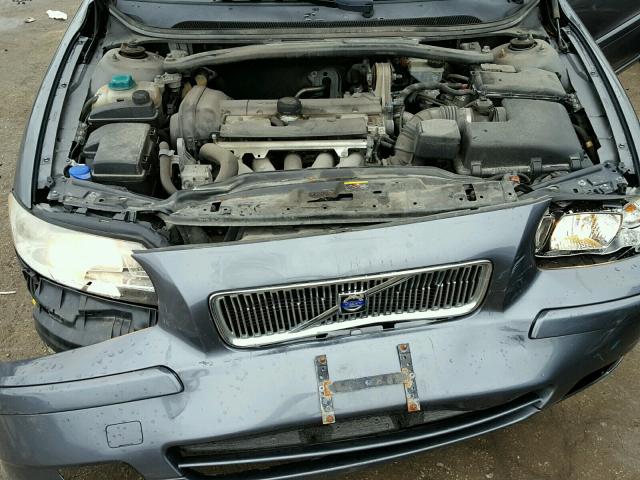 YV1SW612372664814 - 2007 VOLVO V70 GRAY photo 7