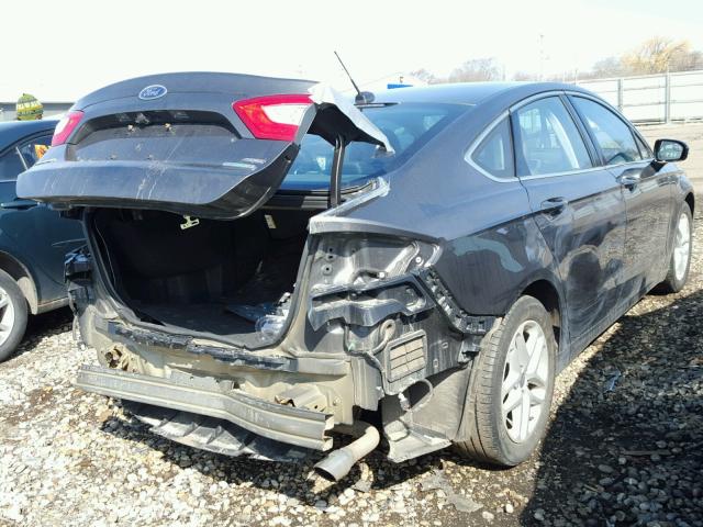 3FA6P0HD8GR185203 - 2016 FORD FUSION SE GRAY photo 4