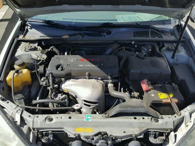 JTDBE32K820048777 - 2002 TOYOTA CAMRY LE GRAY photo 7