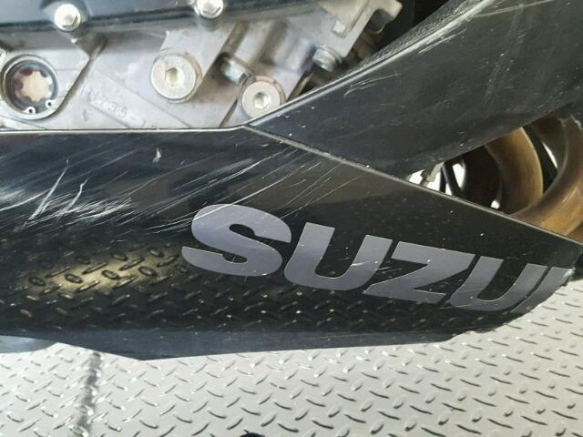 JS1GN7EA292104527 - 2009 SUZUKI GSX-R600 BLACK photo 17