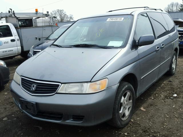 2HKRL186XYH602173 - 2000 HONDA ODYSSEY EX SILVER photo 2