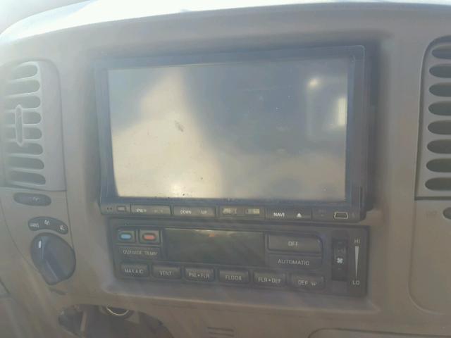 1FMPU18L91LB00018 - 2001 FORD EXPEDITION BLACK photo 9