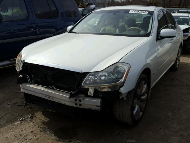 JNKAY01F56M263195 - 2006 INFINITI M35 BASE WHITE photo 2