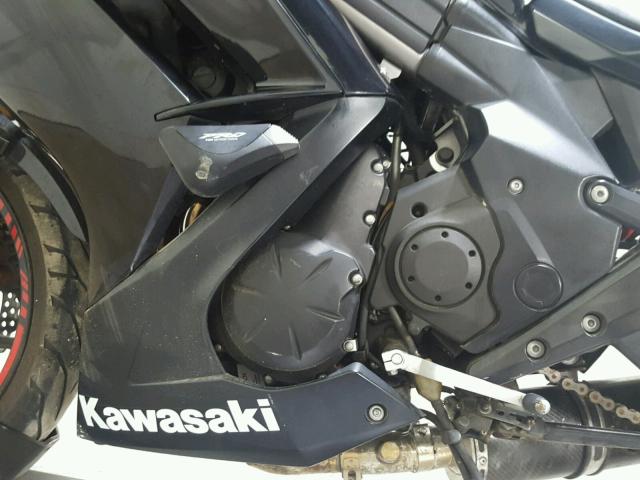 JKAEXEE17CDA04072 - 2012 KAWASAKI EX650 EC BLACK photo 11