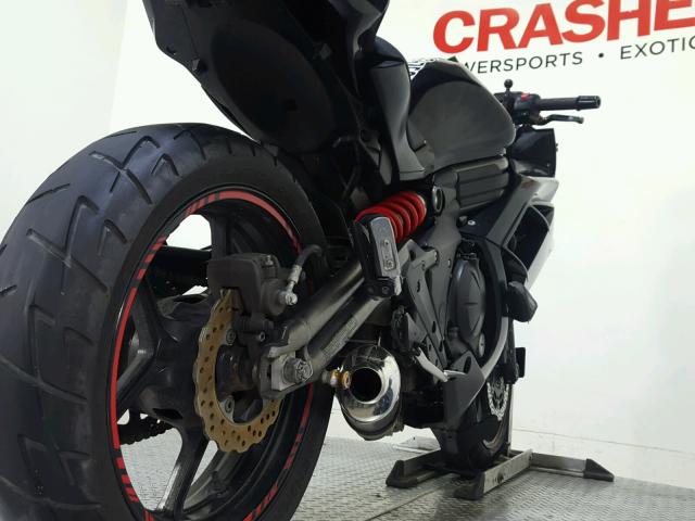 JKAEXEE17CDA04072 - 2012 KAWASAKI EX650 EC BLACK photo 18