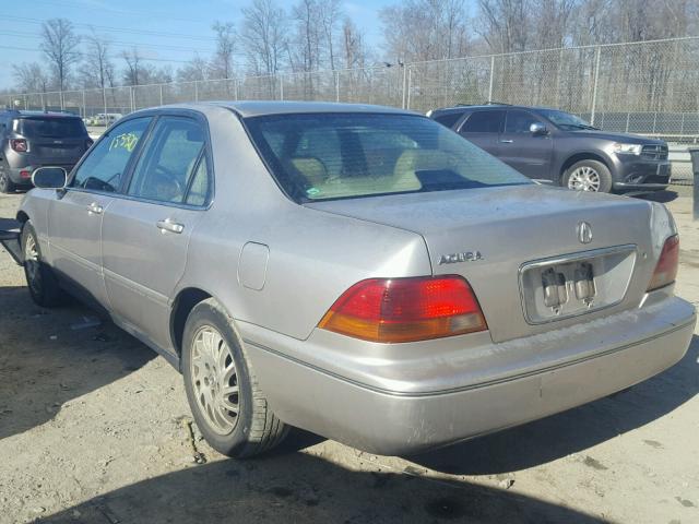 JH4KA9647WC000913 - 1998 ACURA 3.5RL SILVER photo 3