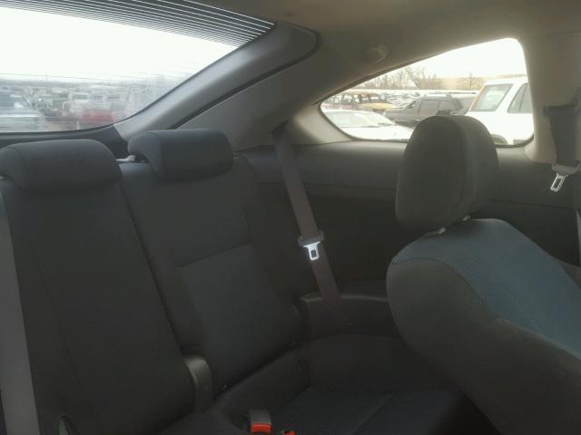 JTKDE177550011832 - 2005 TOYOTA SCION TC 白色 照片 6