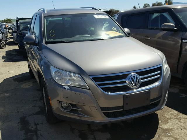 WVGAV75N99W002841 - 2009 VOLKSWAGEN TIGUAN S GRAY photo 1