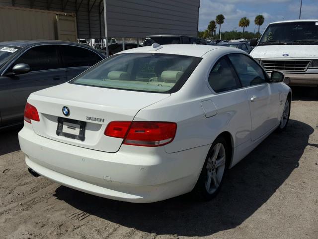 WBAWC3C57AP471014 - 2010 BMW 328 XI WHITE photo 4