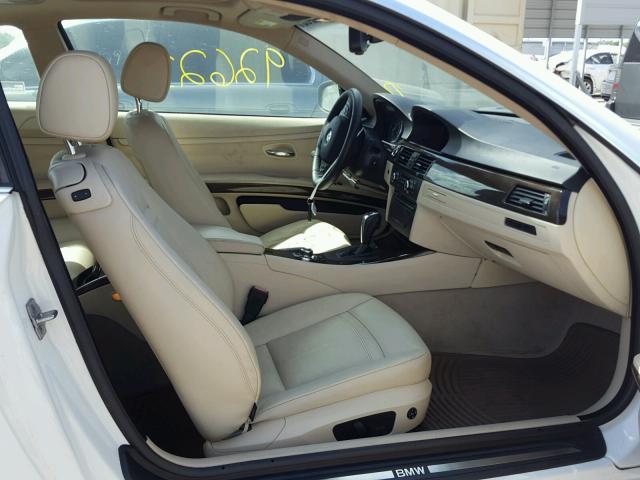 WBAWC3C57AP471014 - 2010 BMW 328 XI WHITE photo 5