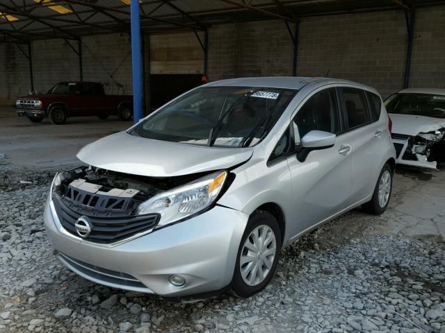 3N1CE2CP4FL409667 - 2015 NISSAN VERSA NOTE SILVER photo 2