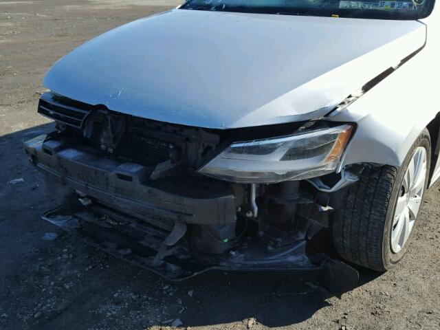 3VW2K7AJ6DM362949 - 2013 VOLKSWAGEN JETTA BASE ვერცხლისფერი ფოტო 9