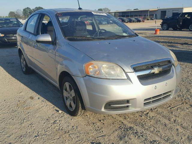 KL1TD56E89B615728 - 2009 CHEVROLET AVEO LS SILVER photo 1