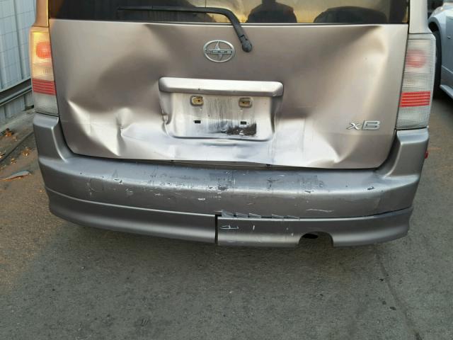 JTLKT324250211908 - 2005 TOYOTA SCION XB 灰色 照片 9