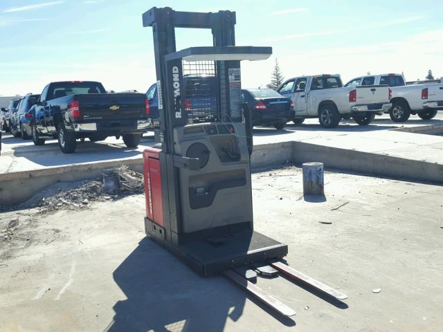 EAS101AE29602 - 2001 RAYM FORKLIFT TWO TONE photo 1