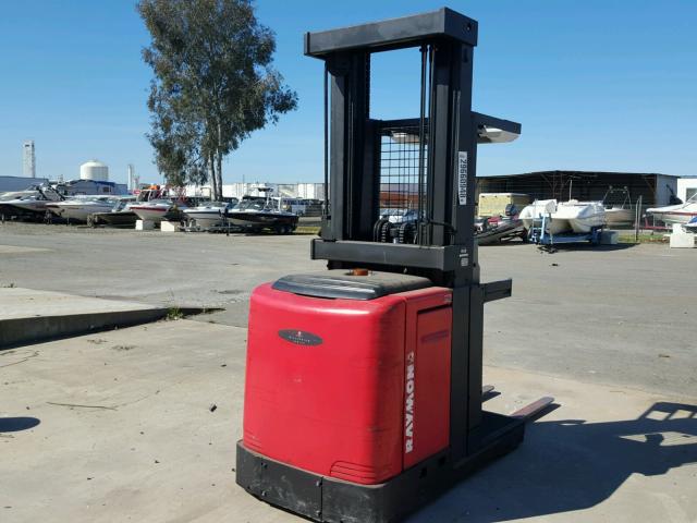 EAS101AE29602 - 2001 RAYM FORKLIFT TWO TONE photo 4