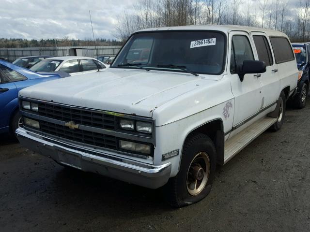 1GNGR26N6MF152118 - 1991 CHEVROLET SUBURBAN R WHITE photo 2