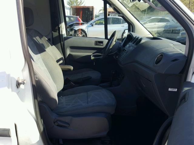 NM0LS7AN0CT086727 - 2012 FORD TRANSIT CO WHITE photo 5