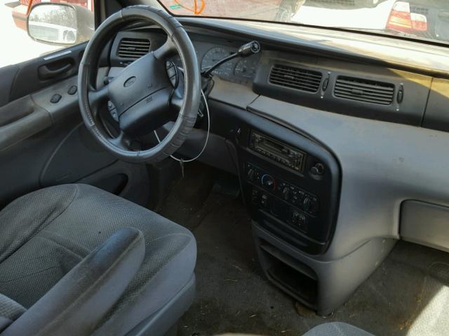 2FMDA5145TBC15806 - 1996 FORD WINDSTAR W SILVER photo 9