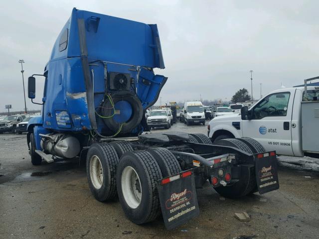 1FUJBBCK67LV79407 - 2007 FREIGHTLINER CONVENTION BLUE photo 3