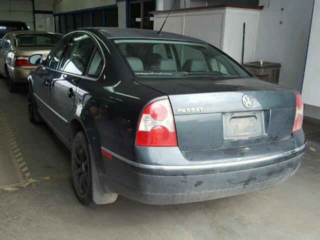 WVWPD63B84P330582 - 2004 VOLKSWAGEN PASSAT GLS GREEN photo 3