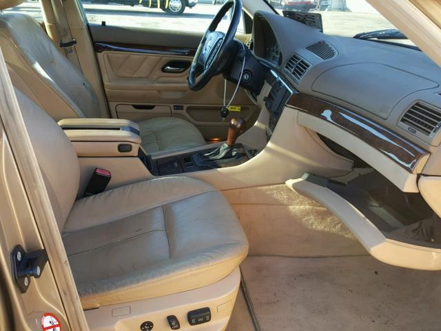 WBAGG8341YDN80464 - 2000 BMW 740 I AUTO GOLD photo 5