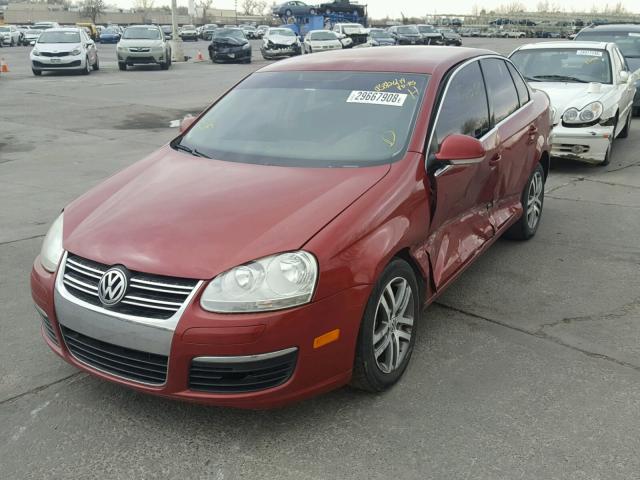 3VWRF81K66M817433 - 2006 VOLKSWAGEN JETTA 2.5 MAROON photo 2