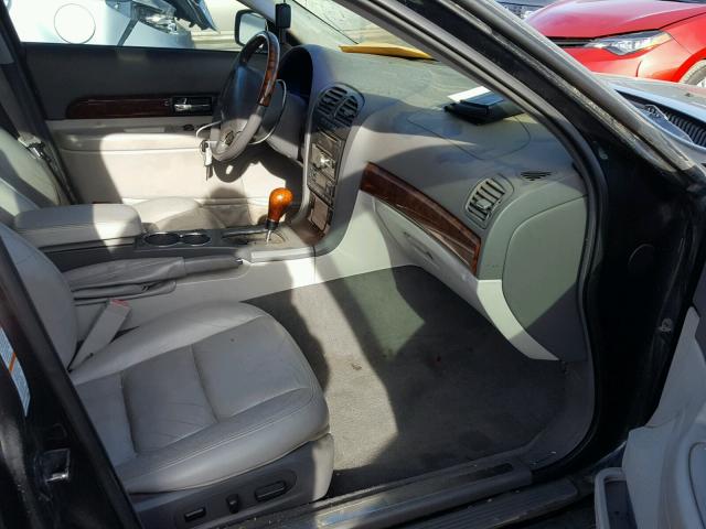 1LNHM87A32Y707940 - 2002 LINCOLN LS 黑色 照片 5