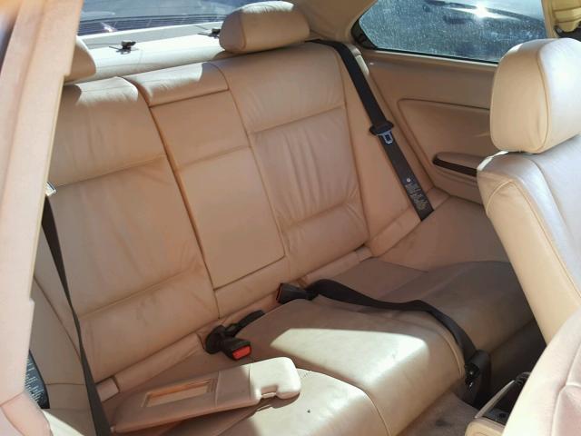 WBABN53402JU27520 - 2002 BMW 330 CI GREEN photo 6