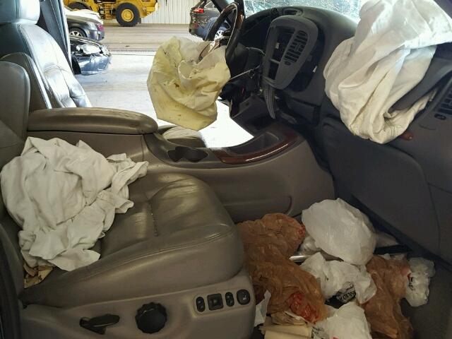 5LMPU28A4XLJ26536 - 1999 LINCOLN NAVIGATOR 黑色 照片 5