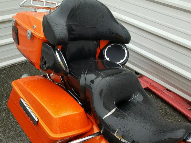 1HD1KEM18CB613795 - 2012 HARLEY-DAVIDSON FLHTK ELEC 橙色 照片 6