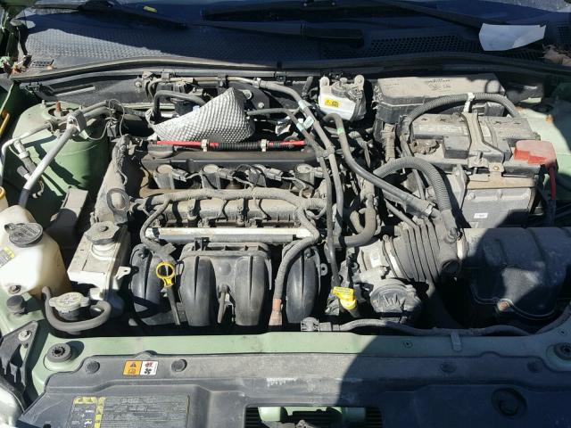 1FAHP32N88W224690 - 2008 FORD FOCUS S/SE GREEN photo 7