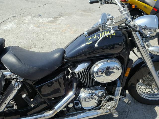 JH2RC44472M610029 - 2002 HONDA VT750 CDA 黑色 照片 5