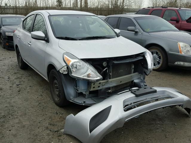 3N1CN7AP9GL897998 - 2016 NISSAN VERSA S SILVER photo 1