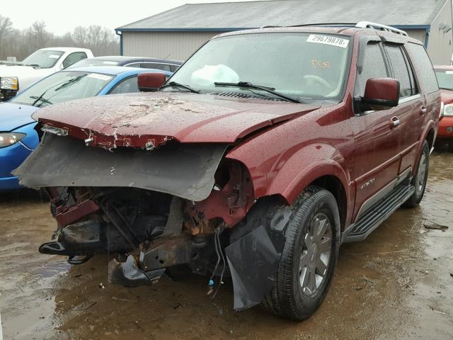 5LMFU28R44LJ19941 - 2004 LINCOLN NAVIGATOR MAROON photo 2