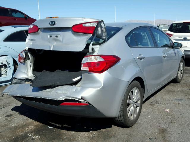 KNAFX4A60E5243296 - 2014 KIA FORTE LX GRAY photo 4