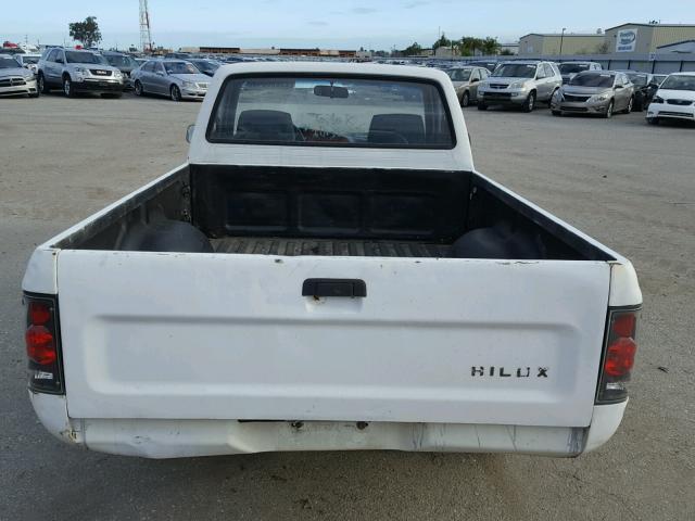 JT4RN81A6P5167121 - 1993 TOYOTA PICKUP 1/2 WHITE photo 6