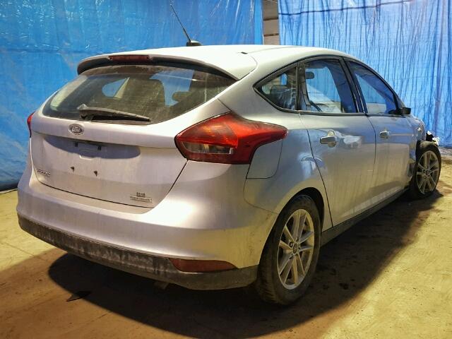 1FADP3K28GL364162 - 2016 FORD FOCUS SE SILVER photo 4