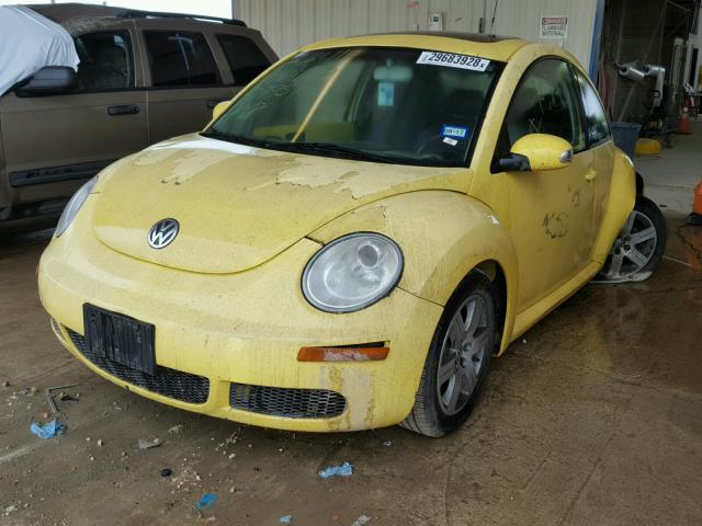 3VWRW31C06M407951 - 2006 VOLKSWAGEN NEW BEETLE ყვითელი ფოტო 2